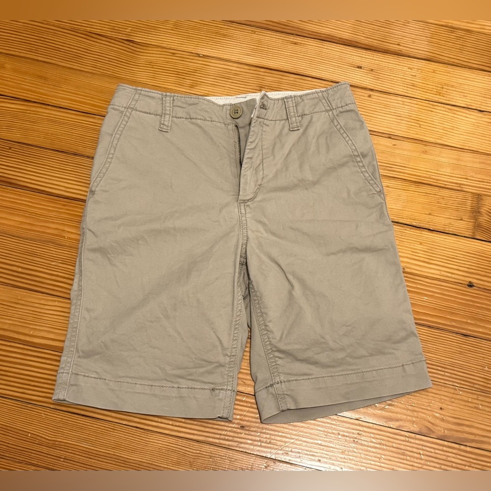 GAP kids size 10 flat front shorts khaki